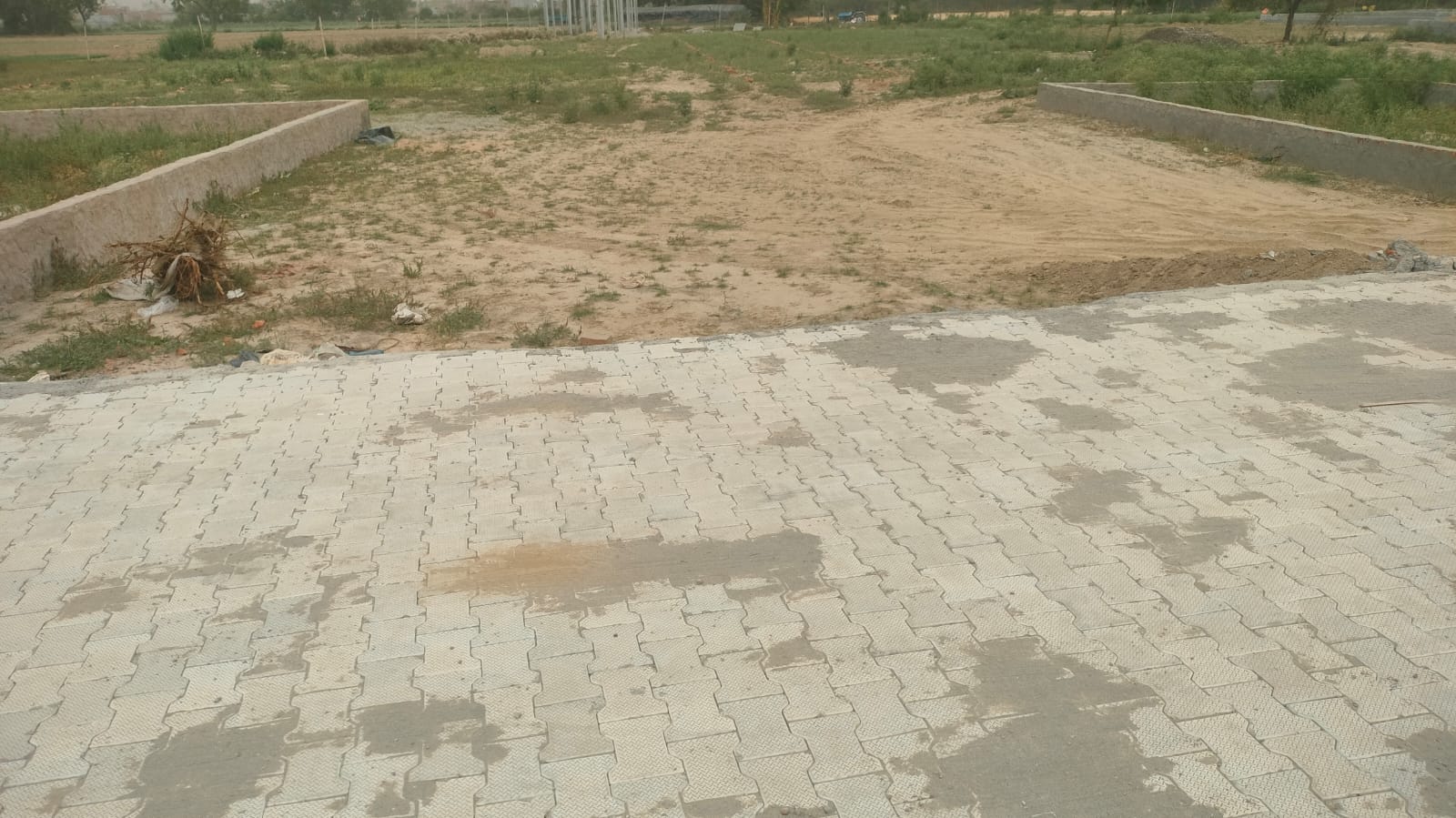 Plot For Sale in Faridabad Palwal Noida 