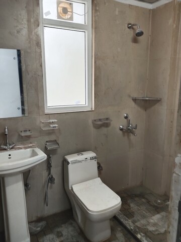 Bathroom in 1 RK Builder Floor at Sector 54 – for Rent