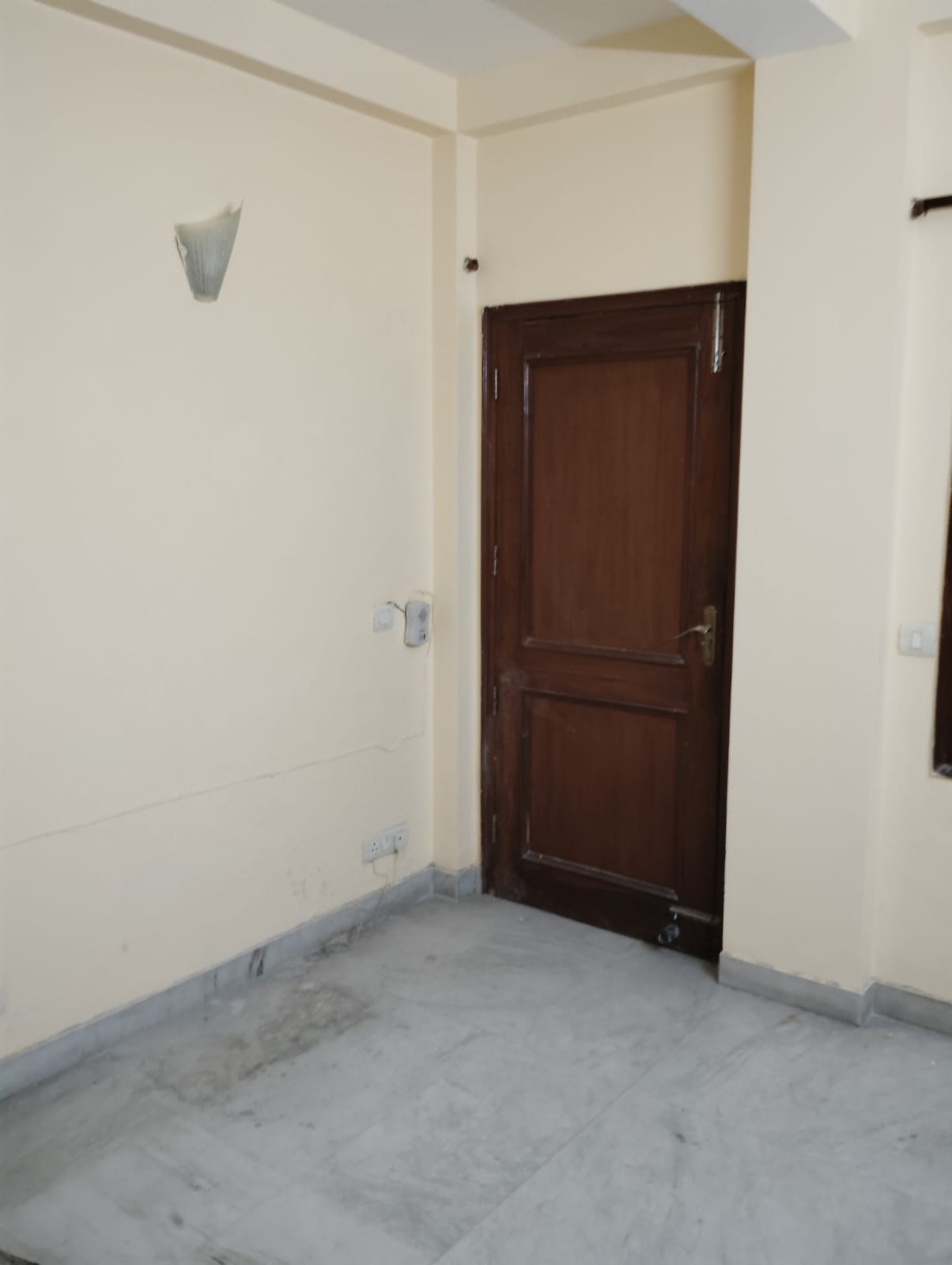 2.5 BHK Builder Floor For Rent in Unitech South City 1