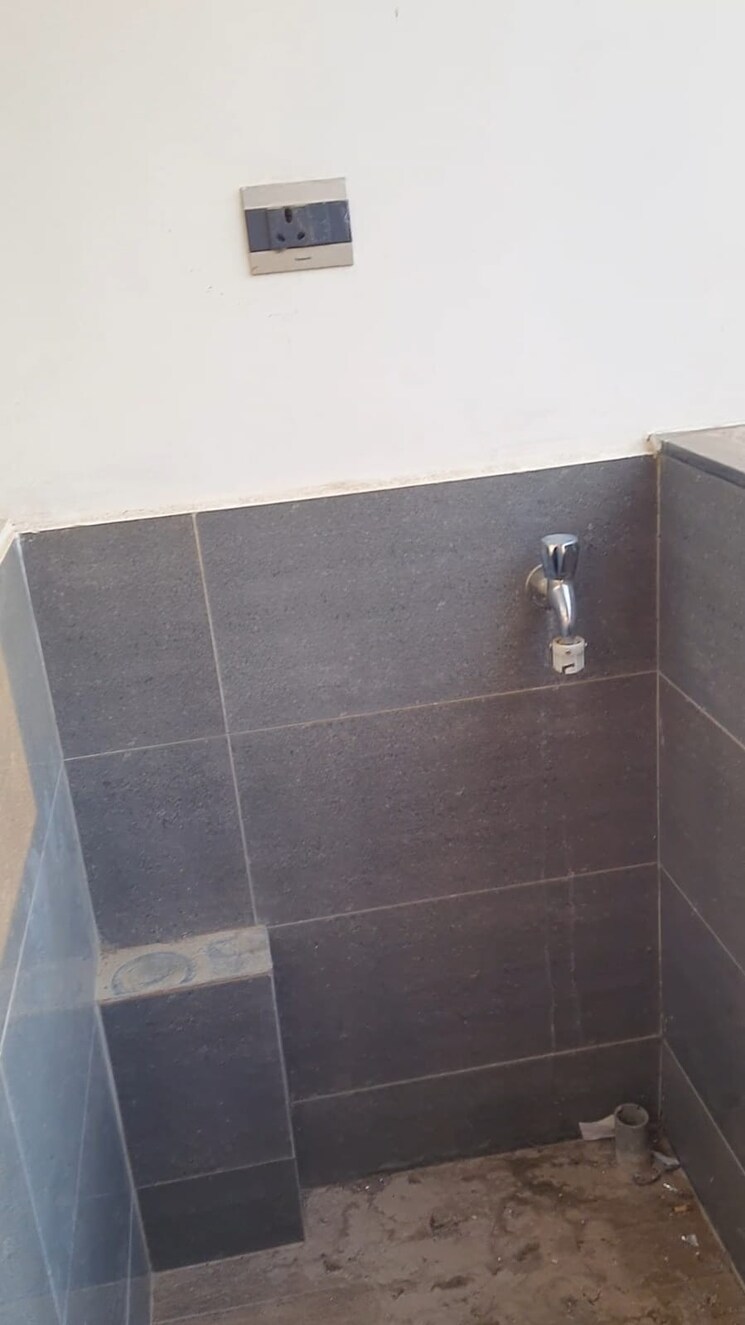Bathroom, punawale 2 Bedroom 832 Sq.Ft. Apartment In Punawale Pune 8875455