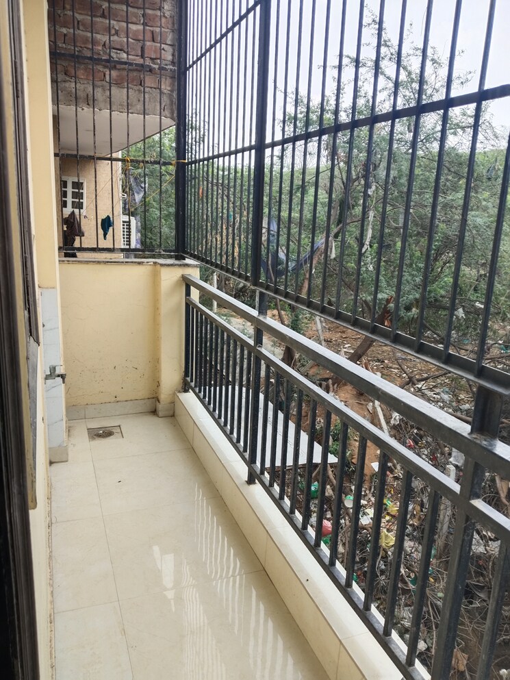 Balcony, sector 54 1 RK 570 Sq.Ft. Builder Floor In Sector 54 Gurgaon 8875449