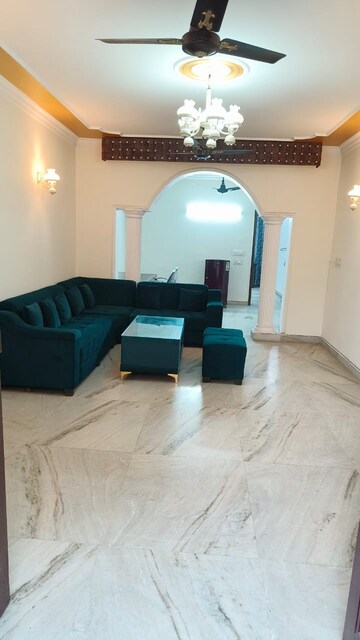 2 BHK Builder Floor For Rent in Rajouri Garden