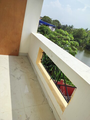 Balcony in 1.5 BHK Apartment at Agarpara – for Sale