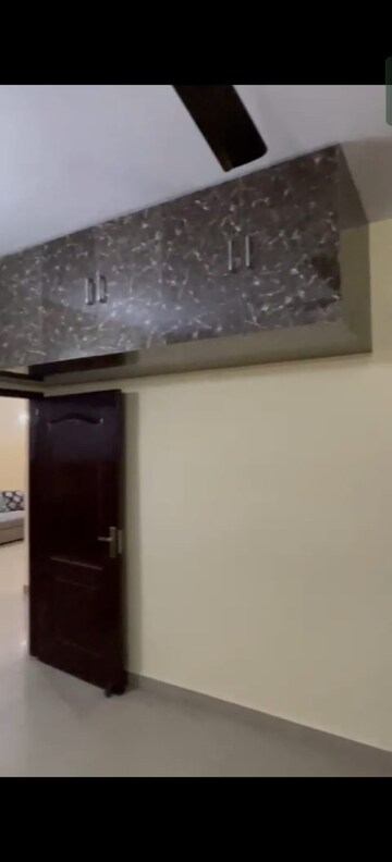 Furnished Amenities in 2 BHK Apartment at BPTP Princess Park, Sector 86 – for Rent
