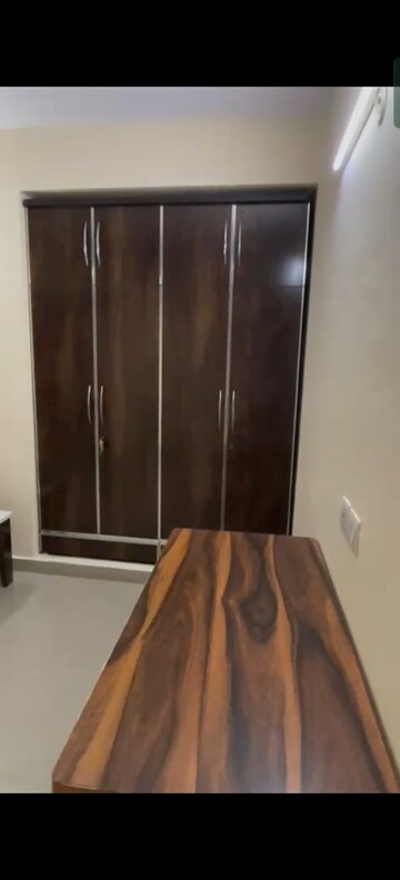 Furnished Amenities in 2 BHK Apartment at BPTP Princess Park, Sector 86 – for Rent