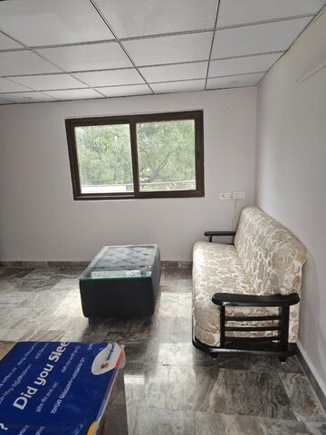 Studio Builder Floor For Rent in Sector 38