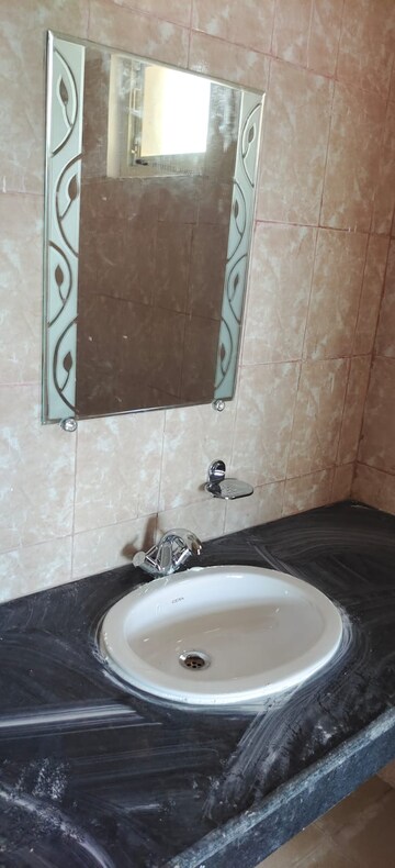 Bathroom in 2 BHK Independent House at Gomti Nagar – for Rent