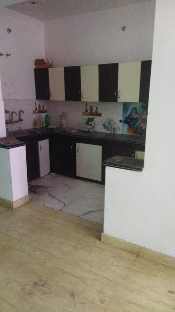 Kitchen in 2 BHK Independent House at Gomti Nagar – for Rent