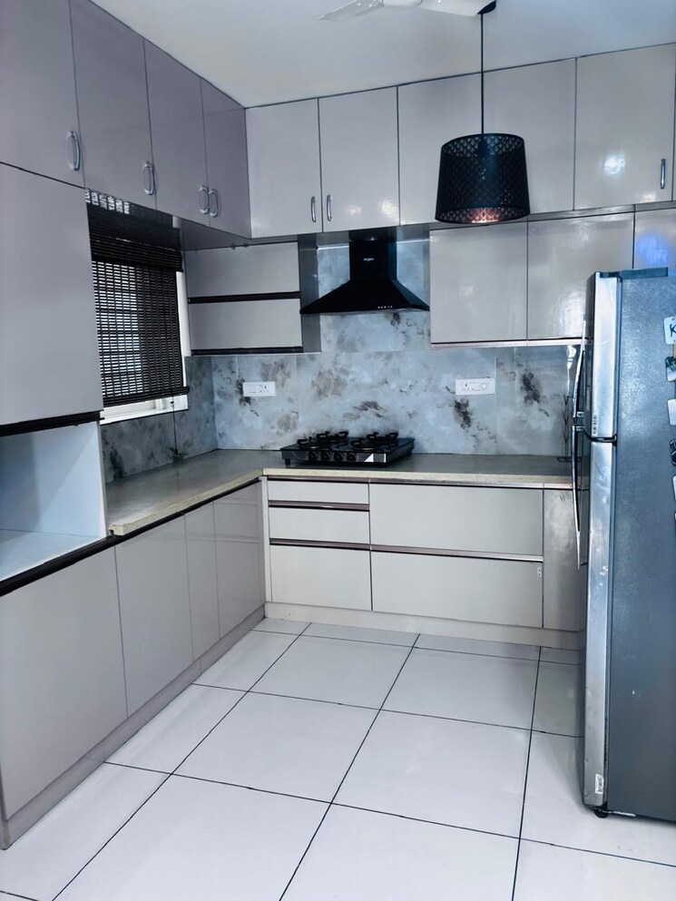 Kitchen, modern-soul-tree-nirvana 3 Bedroom 995 Sq.Ft. Apartment In Sarjapur Road Bangalore 8875490