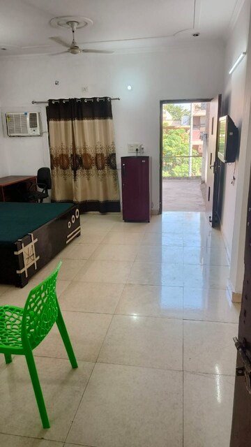 Living Room in 1 BHK Builder Floor at Subhash Nagar – for Rent