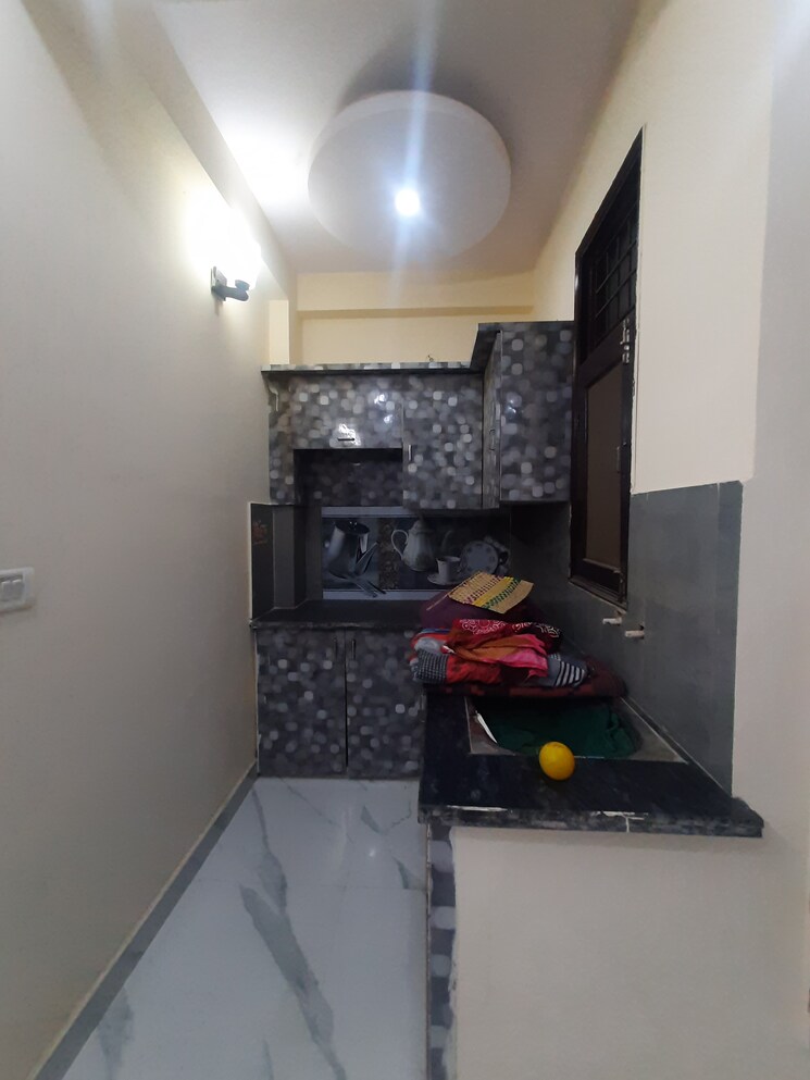 Kitchen, ankur vihar 1 Bedroom 400 Sq.Ft. Builder Floor In Ankur Vihar Delhi 8875642