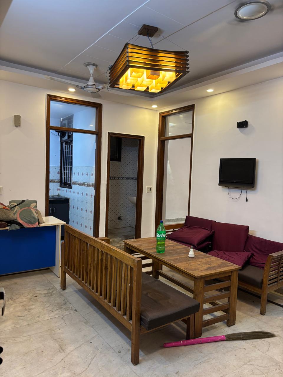 1 BHK Builder Floor For Rent in J Block 