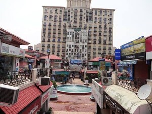  Office Space – Exterior View View at DLF Galleria Tower, Sector 28 - for Sale