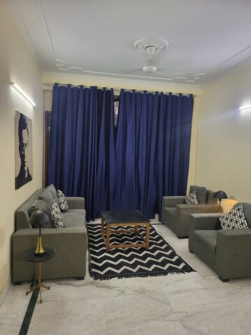 Living Room in 3 BHK Builder Floor at DLF Atria, Dlf Phase ii – for Rent