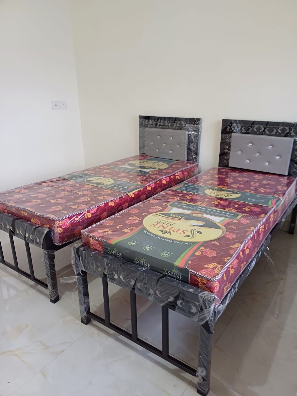 Pg For Rent in Tripathi Property 