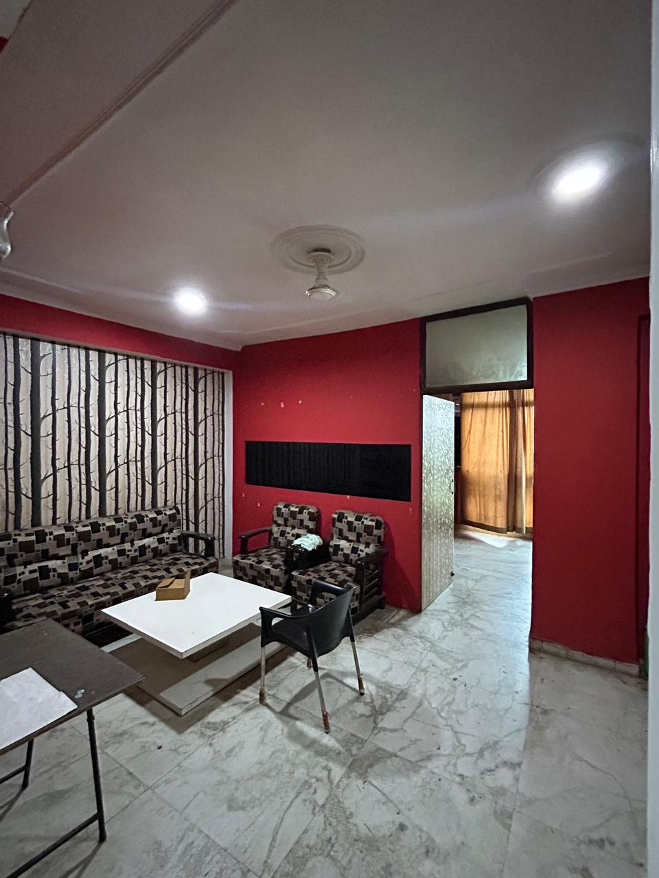 2 BHK Builder Floor For Rent in Khirki Extension 
