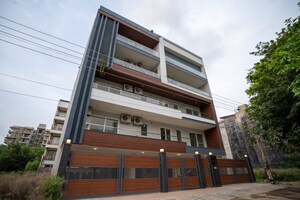 4 BHK Builder Floor – Exterior View View at Huda CGHS, Sector 56 - for Sale