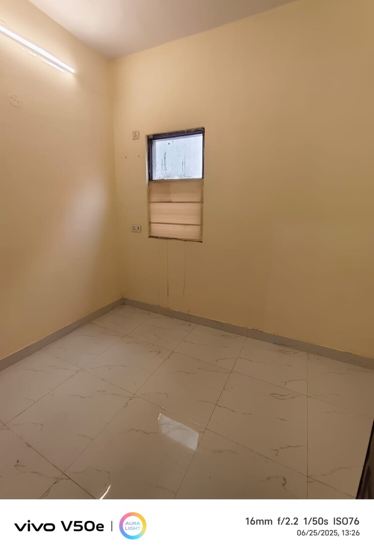 Room, tagore garden 2 Bedroom 120 Sq.Yd. Builder Floor In Tagore Garden Delhi 8875802