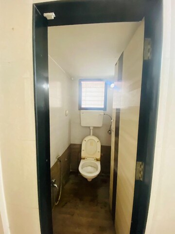 Bathroom in 2 BHK Apartment at Kandivali East – for Rent