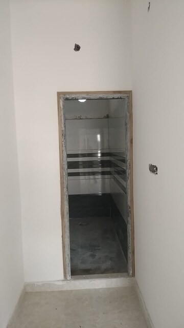 Furnished Amenities in 3 BHK Apartment at Chanda Nagar – for Sale