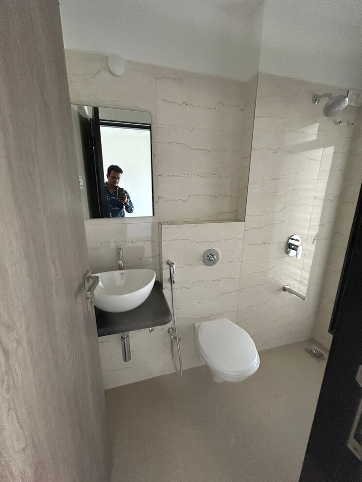 Bathroom, platinum-casa-millennia 1 Bedroom 380 Sq.Ft. Apartment In Andheri West Mumbai 8875836