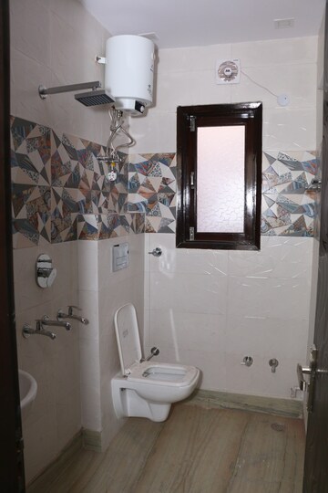 Bathroom in 2 BHK Builder Floor at Rajouri Garden – for Rent