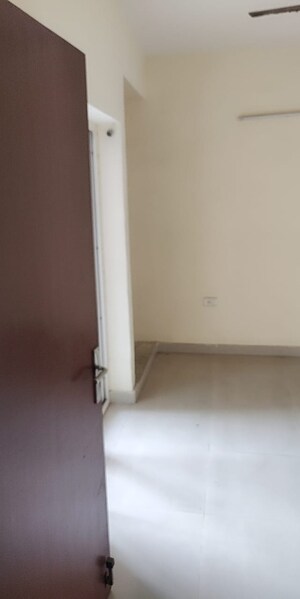 3 BHK Apartment For Sale in Galaxy North Avenue ll, Gaur City 2