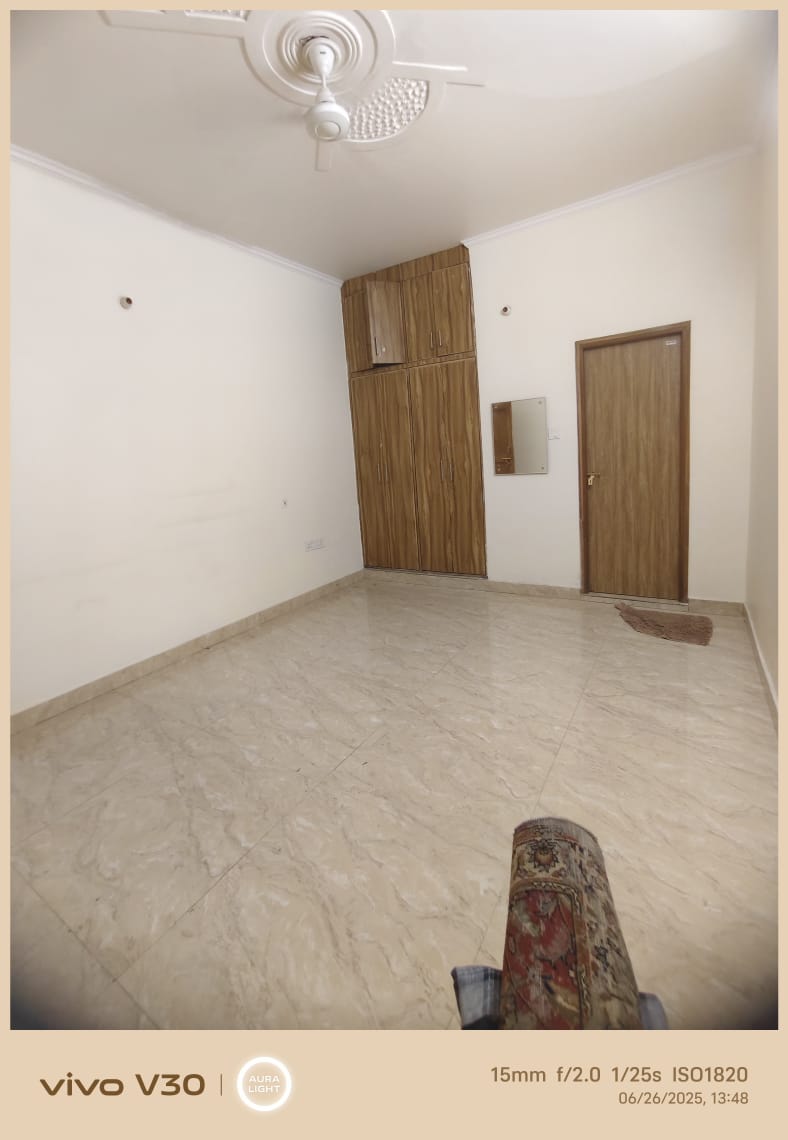 2 BHK + Pooja Room Apartment For Rent in Gomti Nagar