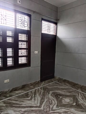 Bedroom in 3.5 BHK Builder Floor at Sector 13 – for Rent