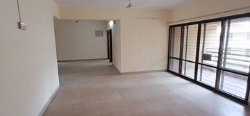 Room in 4 BHK Apartment at AWHO Tucker Vihar, Hadapsar – for Rent