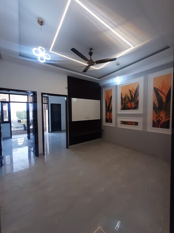2 BHK Builder Floor For Sale in Ankur Vihar