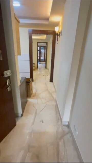 Building Lobby in 2 BHK Builder Floor at Lajpat Nagar 4 – for Rent