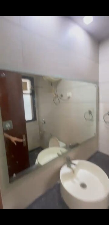Bathroom in 2 BHK Builder Floor at Lajpat Nagar 4 – for Rent