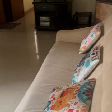 2 BHK Apartment For Rent in Supertech Ecociti, Sector 137