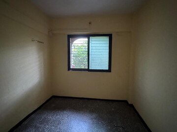 Room in 2 BHK Apartment at Sudama Sankalp Apartment, Dombivli East – for Rent