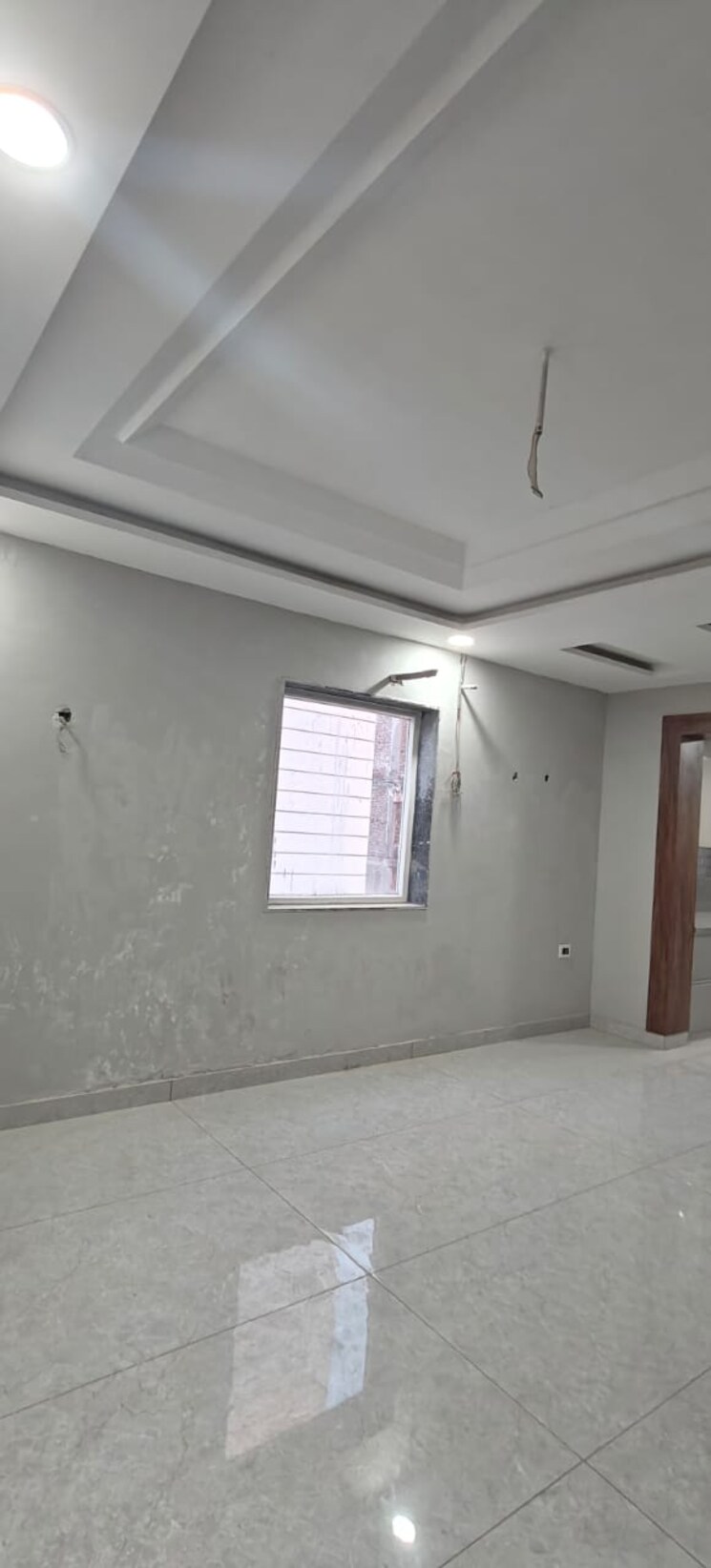 Room, soha-neal-city 3 Bedroom 120 Sq.Yd. Builder Floor In Sector 98 Faridabad 8876029