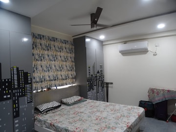 Bedroom in 3.5 BHK Builder Floor at Tarnaka – for Sale