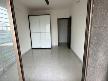 Room in 2 BHK Apartment at MJ Shah Centrio, Govandi – for Rent