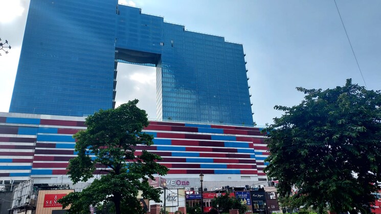 Exterior View, gaur-city-2 Commercial Office Space 740 Sq.Ft. In Gaur City 2 Greater Noida 8876110