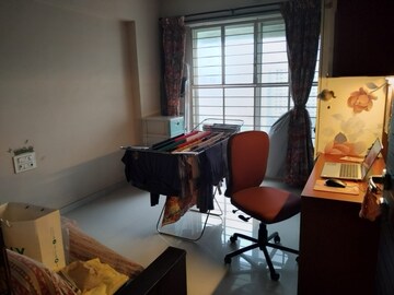 Living Room in 2 BHK Apartment at Sabari Shaan, Chembur – for Rent