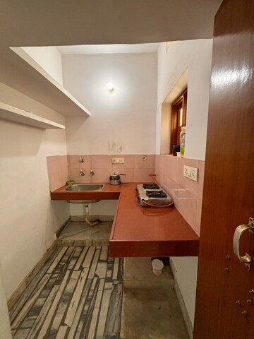 Kitchen in 2 BHK Independent House at Gomti Nagar – for Rent