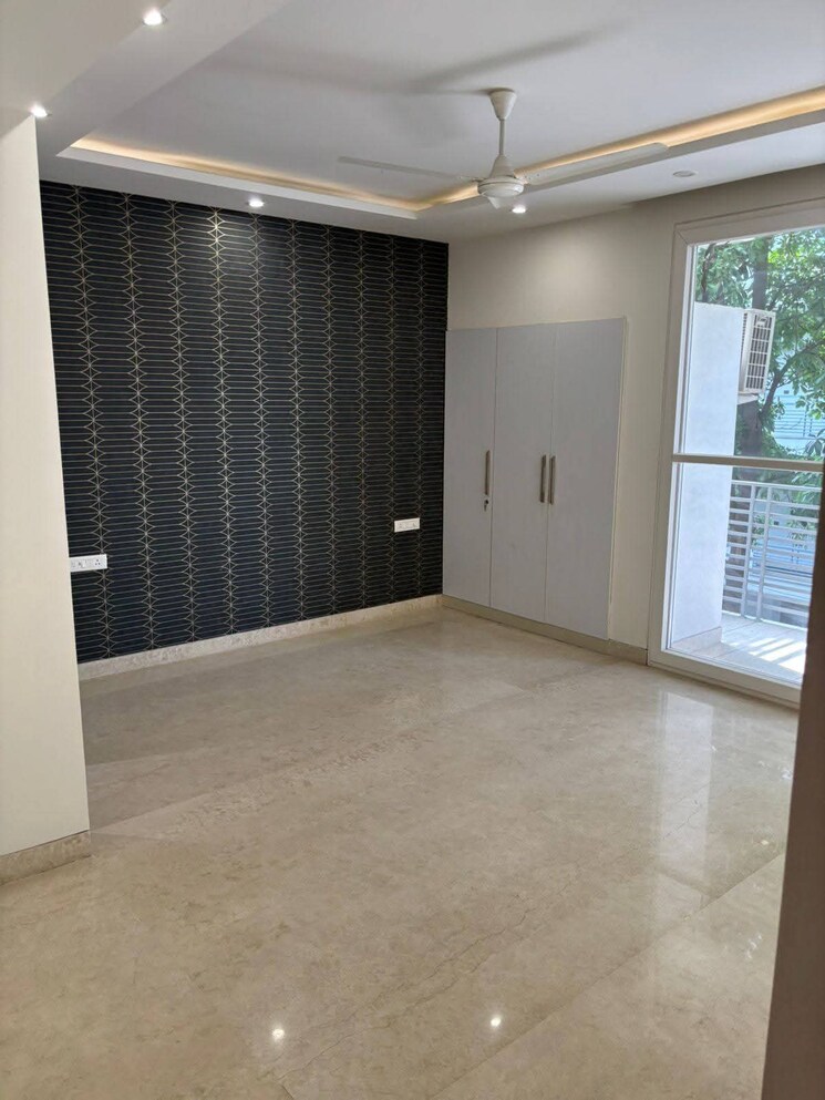 Room, green-wood-city 5 Bedroom 4500 Sq.Ft. Builder Floor In Sector 45 Gurgaon 8876141