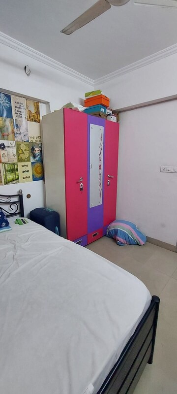 Bedroom in 1 BHK Apartment at Chembur – for Rent