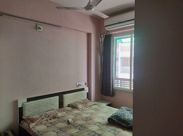 Room in 2 BHK Apartment at Dharmadev Swaminarayan Park 3, Vasna – for Rent