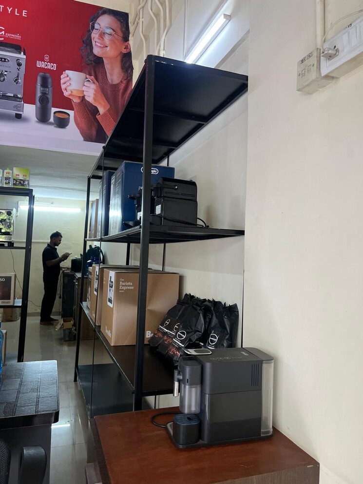 Gym, neo-corporate-plaza Commercial Shop 330 Sq.Ft. In Malad West Mumbai 8876320