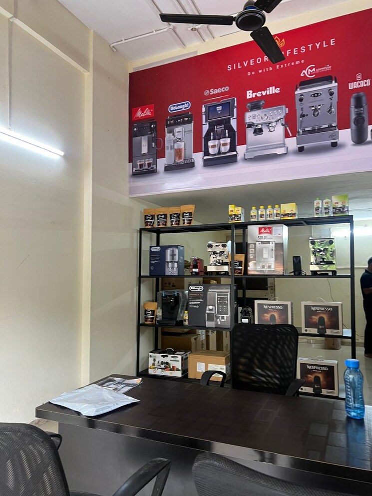 Gym, neo-corporate-plaza Commercial Shop 330 Sq.Ft. In Malad West Mumbai 8876320