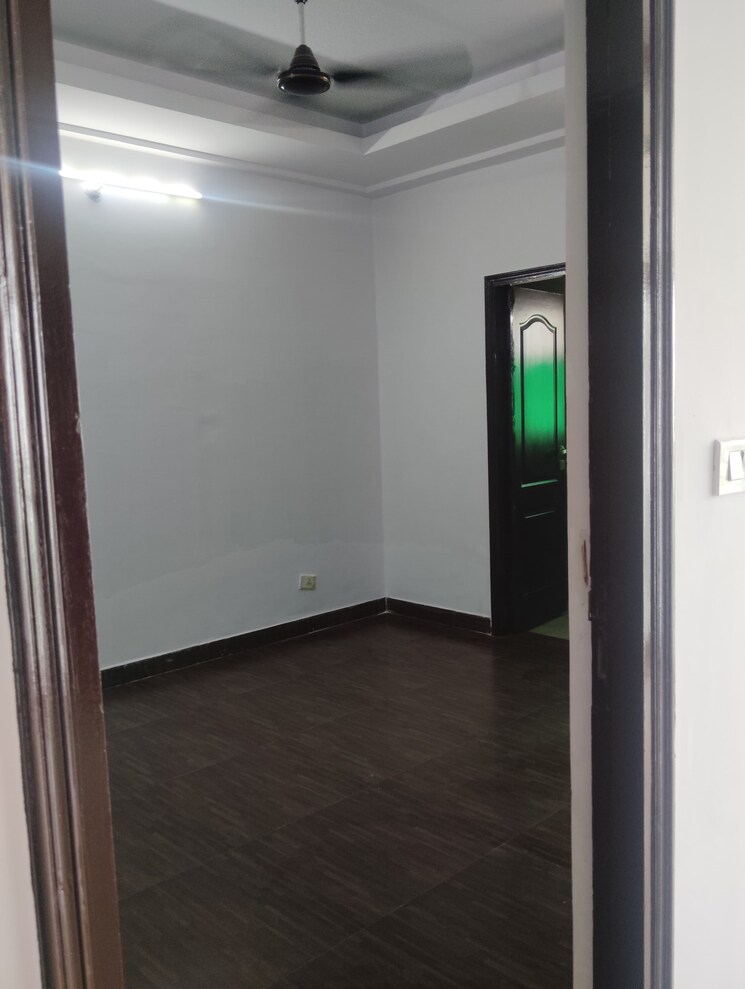 Room, gomti nagar 2 Bedroom 1258 Sq.Ft. Apartment In Gomti Nagar Lucknow 8876363