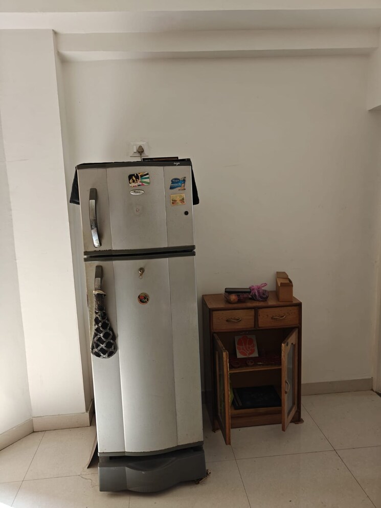 undefined, gomti nagar 2 Bedroom 1350 Sq.Ft. Apartment In Gomti Nagar Lucknow 8876375