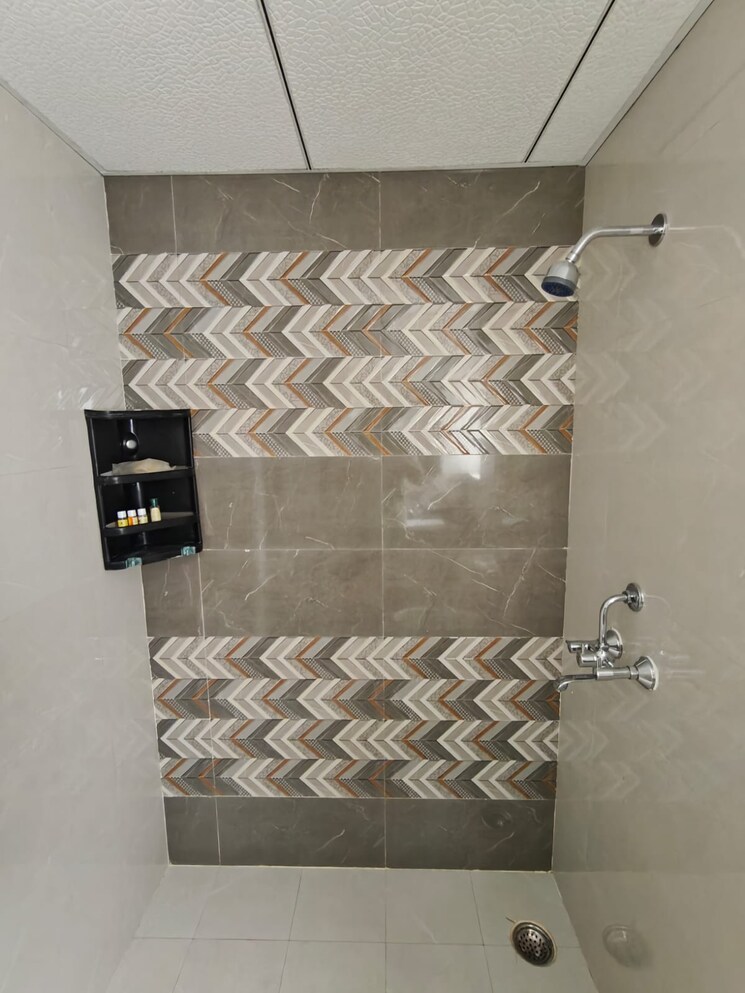 Bathroom, gomti nagar 2 Bedroom 1350 Sq.Ft. Apartment In Gomti Nagar Lucknow 8876375