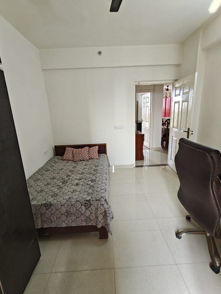 Bedroom, gomti nagar 2 Bedroom 1350 Sq.Ft. Apartment In Gomti Nagar Lucknow 8876375